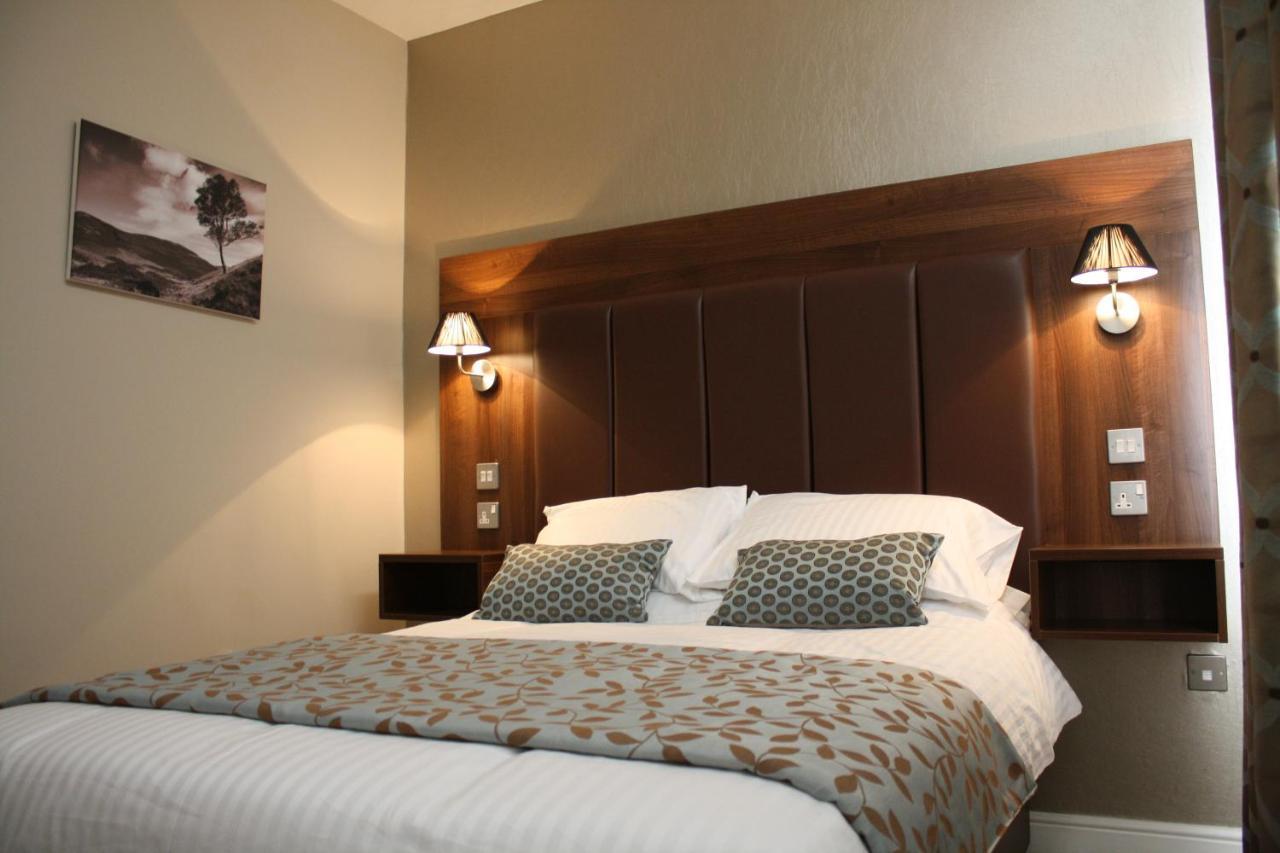 Twin Oaks Hotel Chesterfield Dış mekan fotoğraf