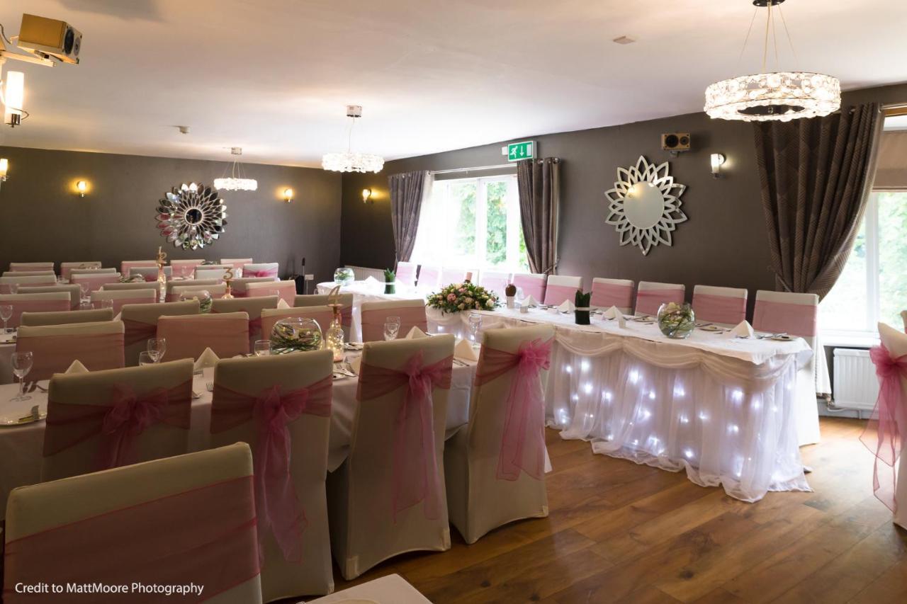 Twin Oaks Hotel Chesterfield Dış mekan fotoğraf