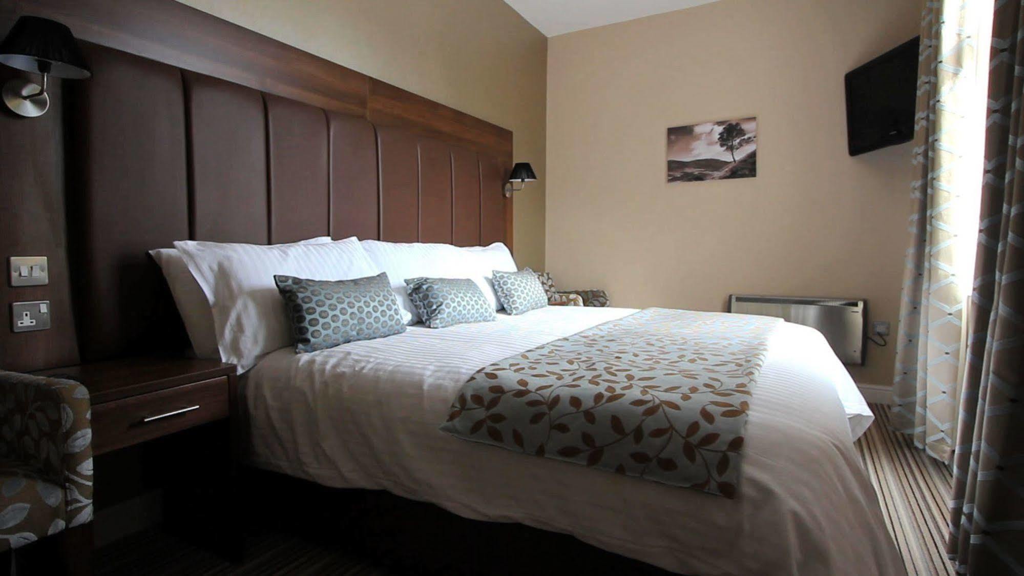 Twin Oaks Hotel Chesterfield Dış mekan fotoğraf